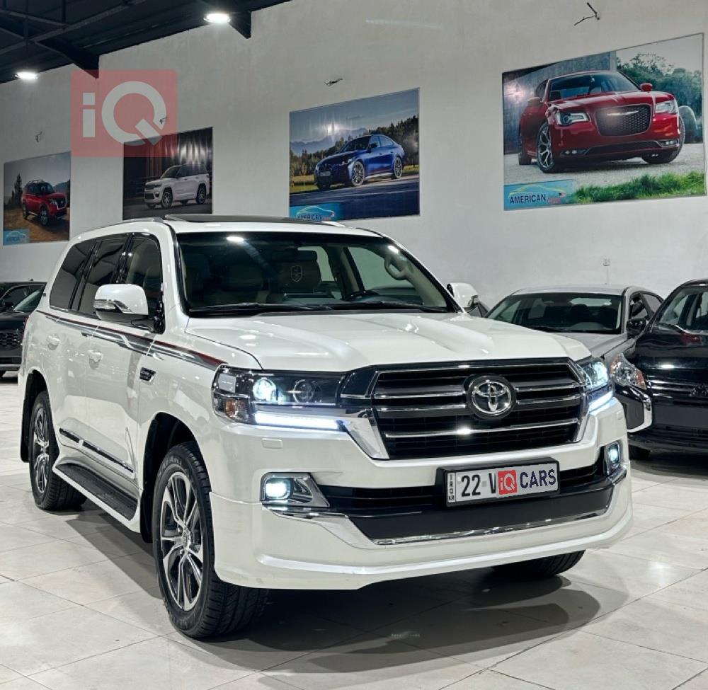 تويوتا لاندكروزر